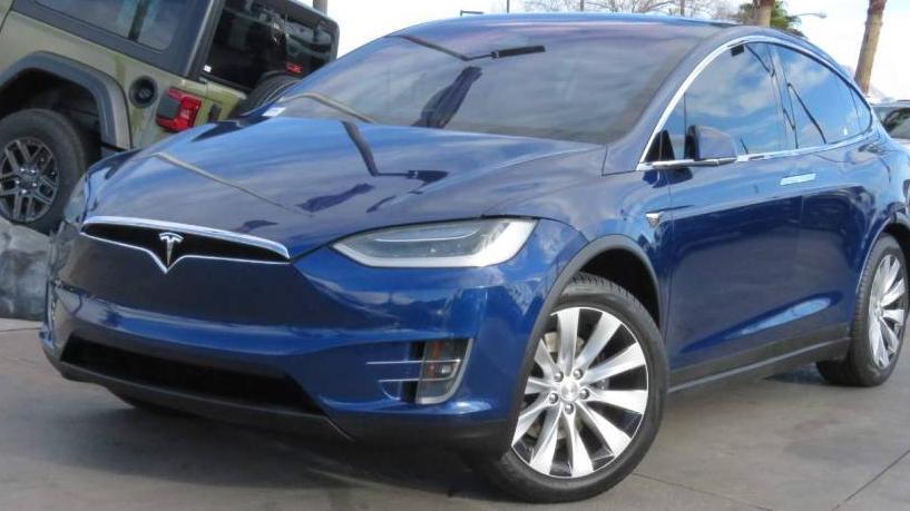 TESLA MODEL X 2019 5YJXCDE25KF200187 image